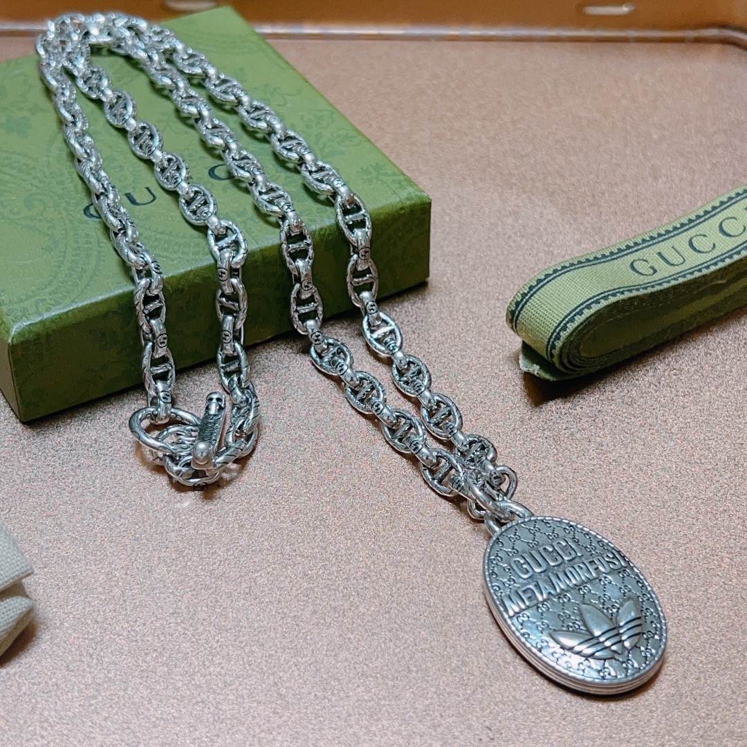 𝐆𝐮𝐜𝐜𝐢Forest of Rage Series