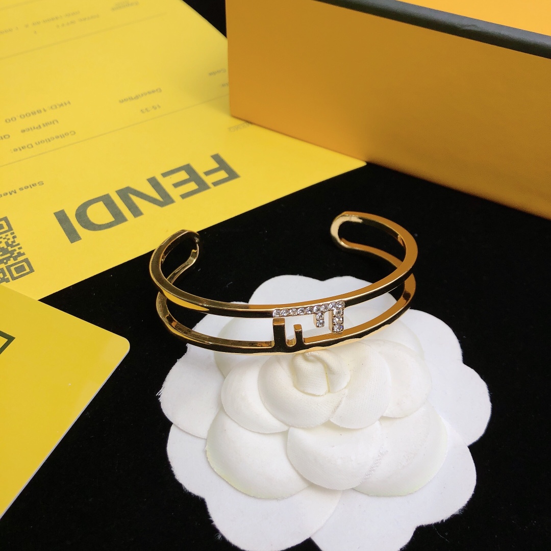 Fendi bracelet