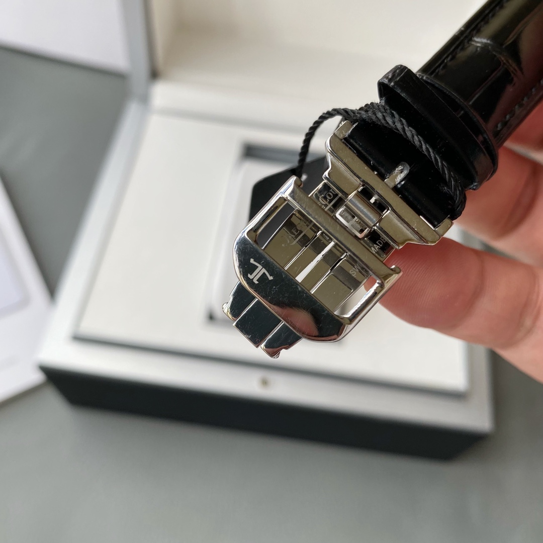 Jaeger-LeCoultre North Chen Collection