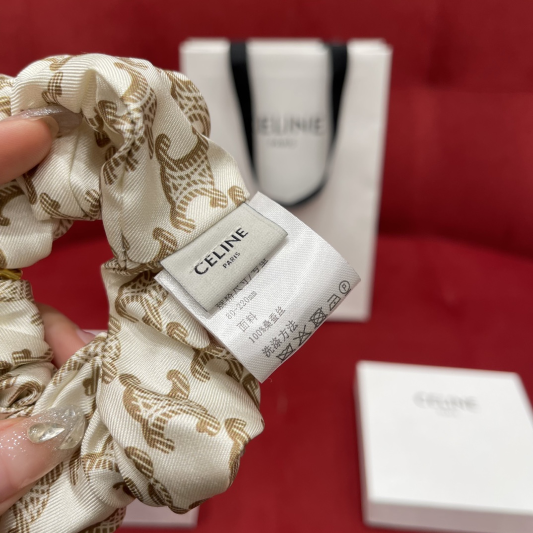 𝐂𝐞𝐥𝐢𝐧𝐞 Bracelet hair tie can be stacked with jewelry 100% mulberry silk