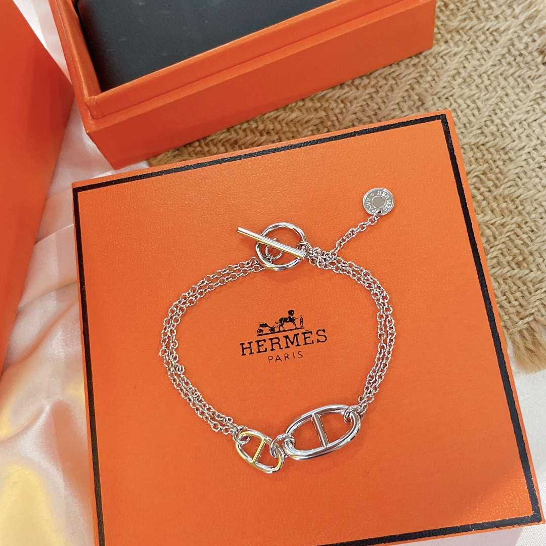 Hermes bracelet