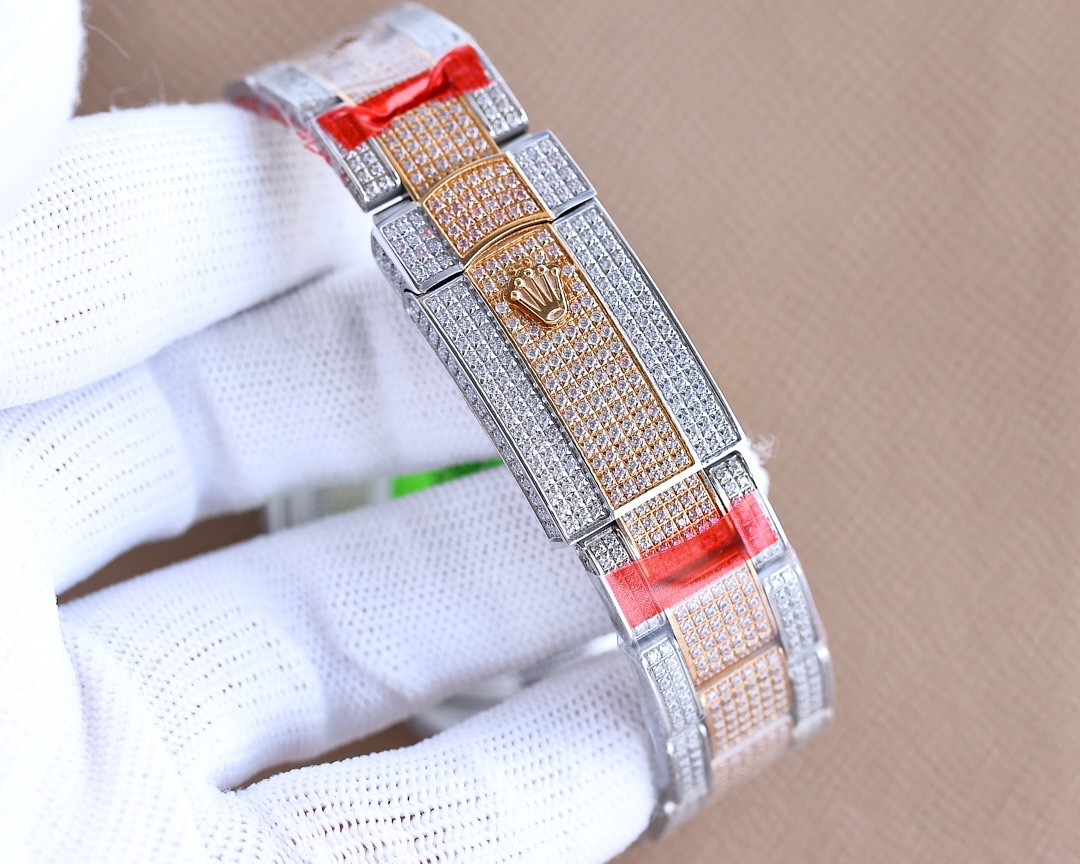 Rolex full diamond model