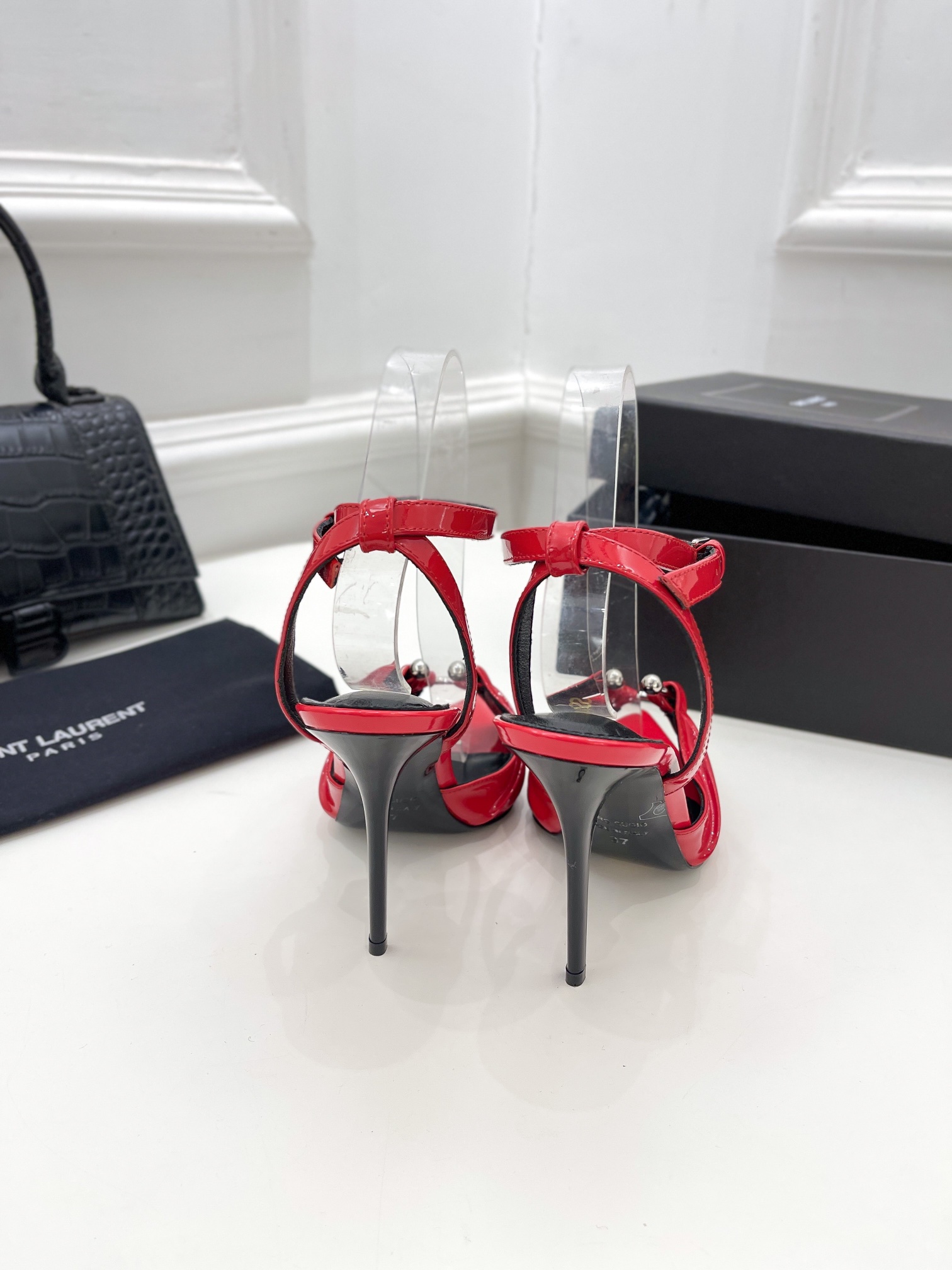 𝙎𝙖𝙞𝙣𝙩 𝙇𝙖𝙪𝙧𝙚𝙣𝙩 | 𝟐𝟎𝟐𝟏/𝐒𝐒 𝐧𝐞𝐰 YSL｜Roland 2022/fw early spring new baked high heels