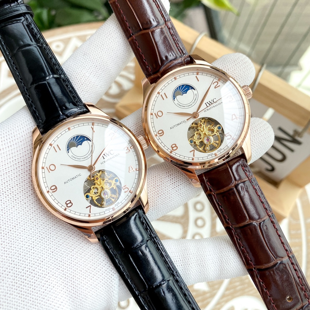 IWC- Fine men's watches Fully automatic mechanical movement, top 316 steel case and strap