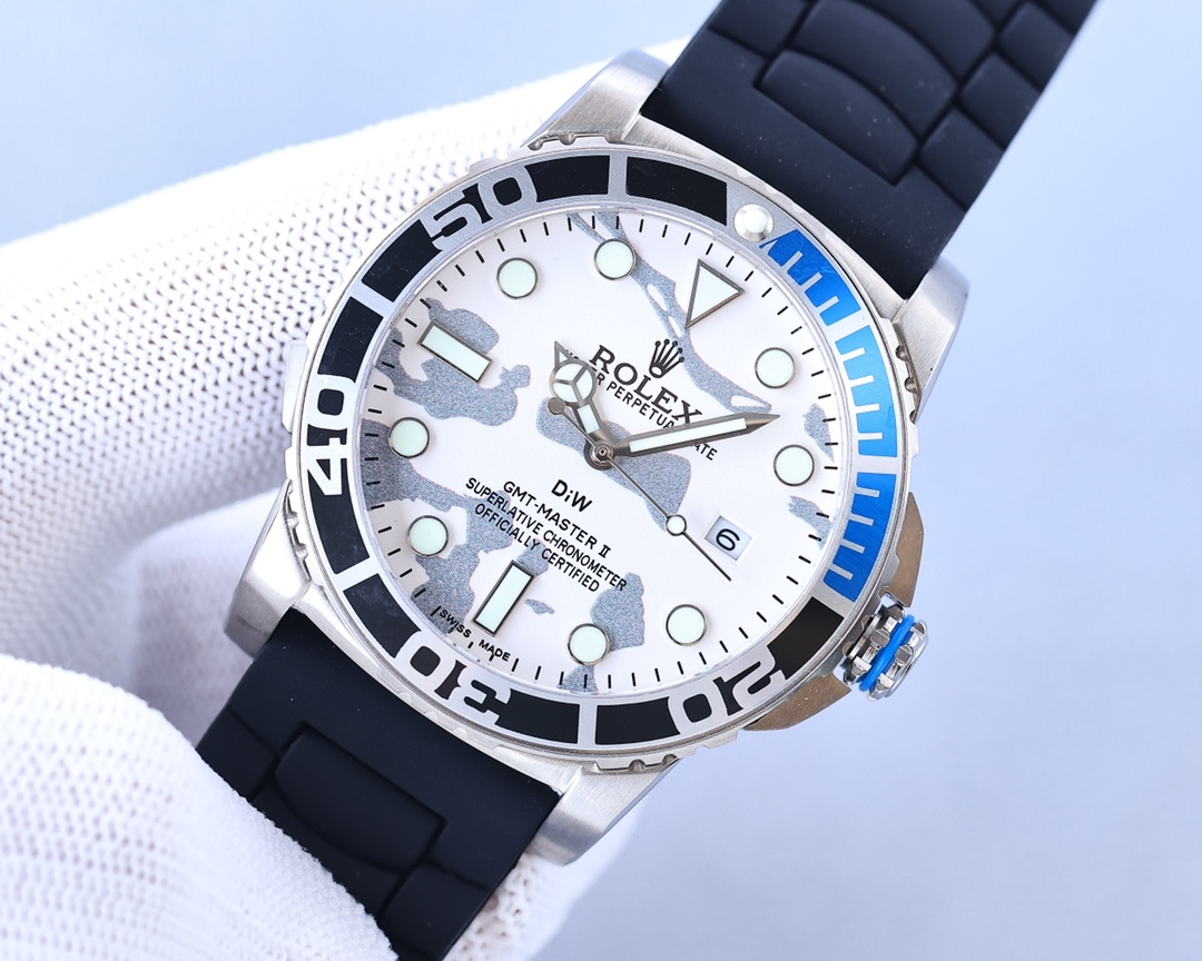 Rolex Submariner Series