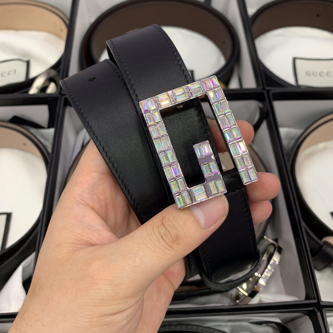 GUCCI imported calfskin with rectangular G