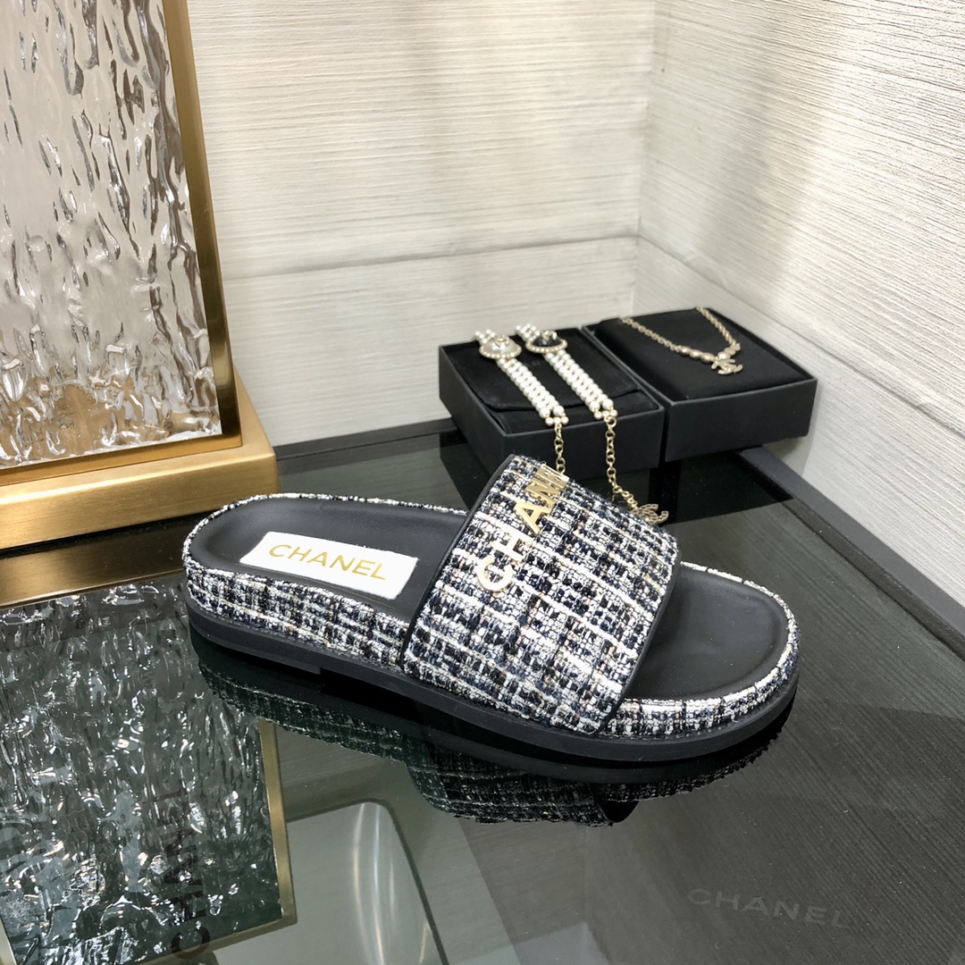 CHANEL 2022 early spring latest honey slippers fashion versatile series imported sheepskin cushioned feet