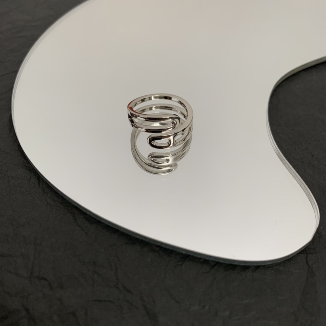 Hermes Rings
