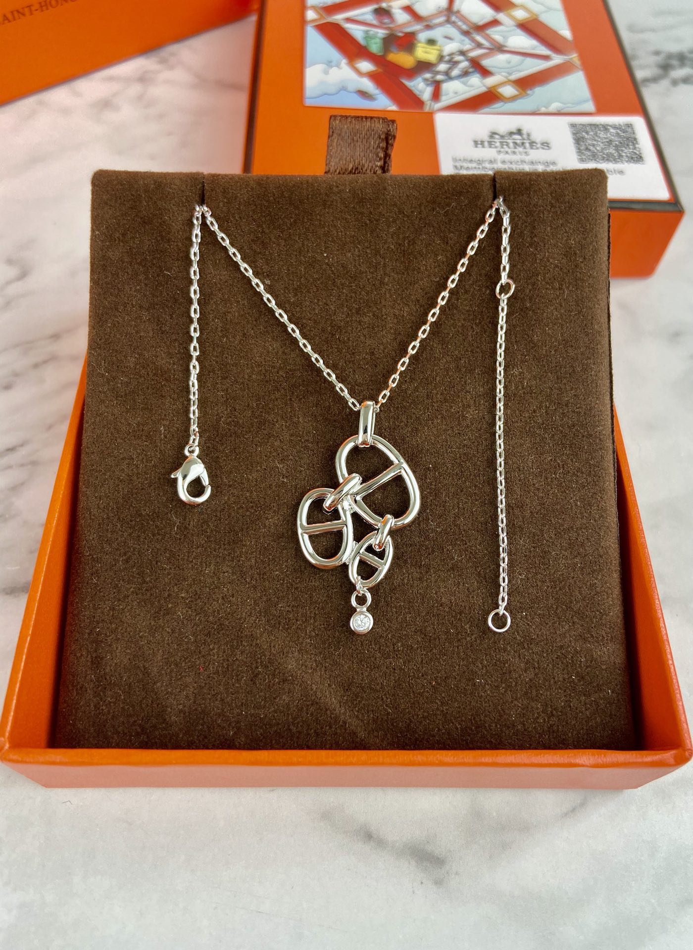 Hermes necklace
