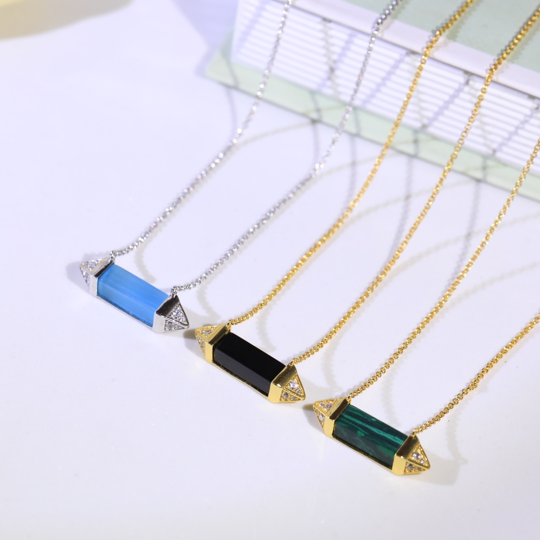 Cartier necklace