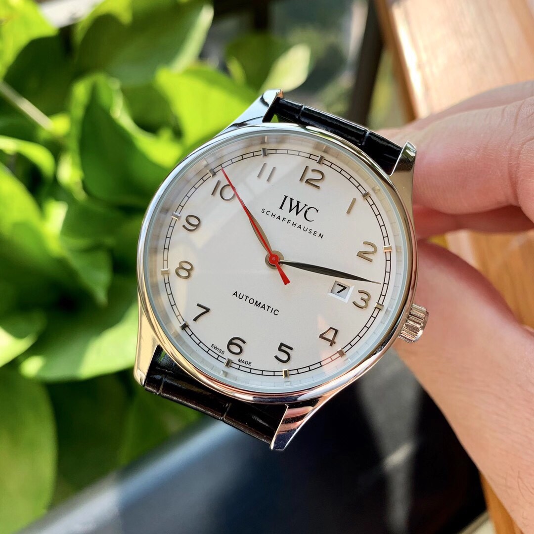 IWC- Pilot's Watches Entry-level luxury watches with automatic mechanical movements