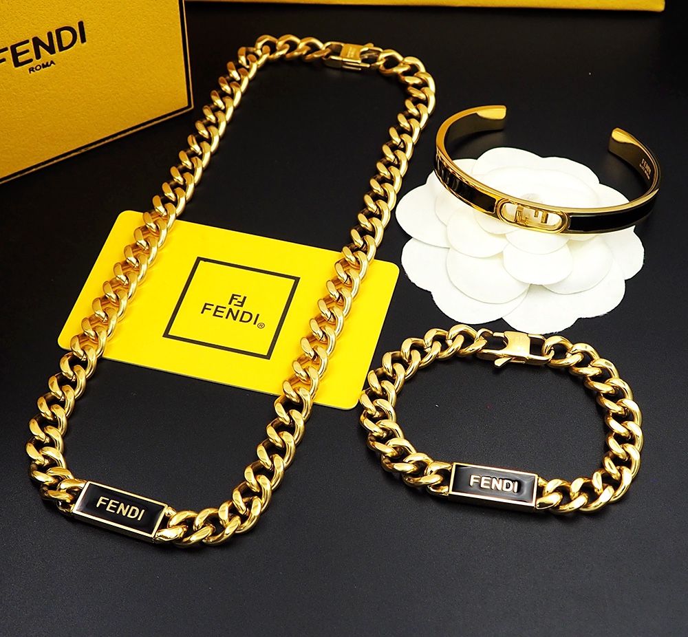 Fendi bracelet