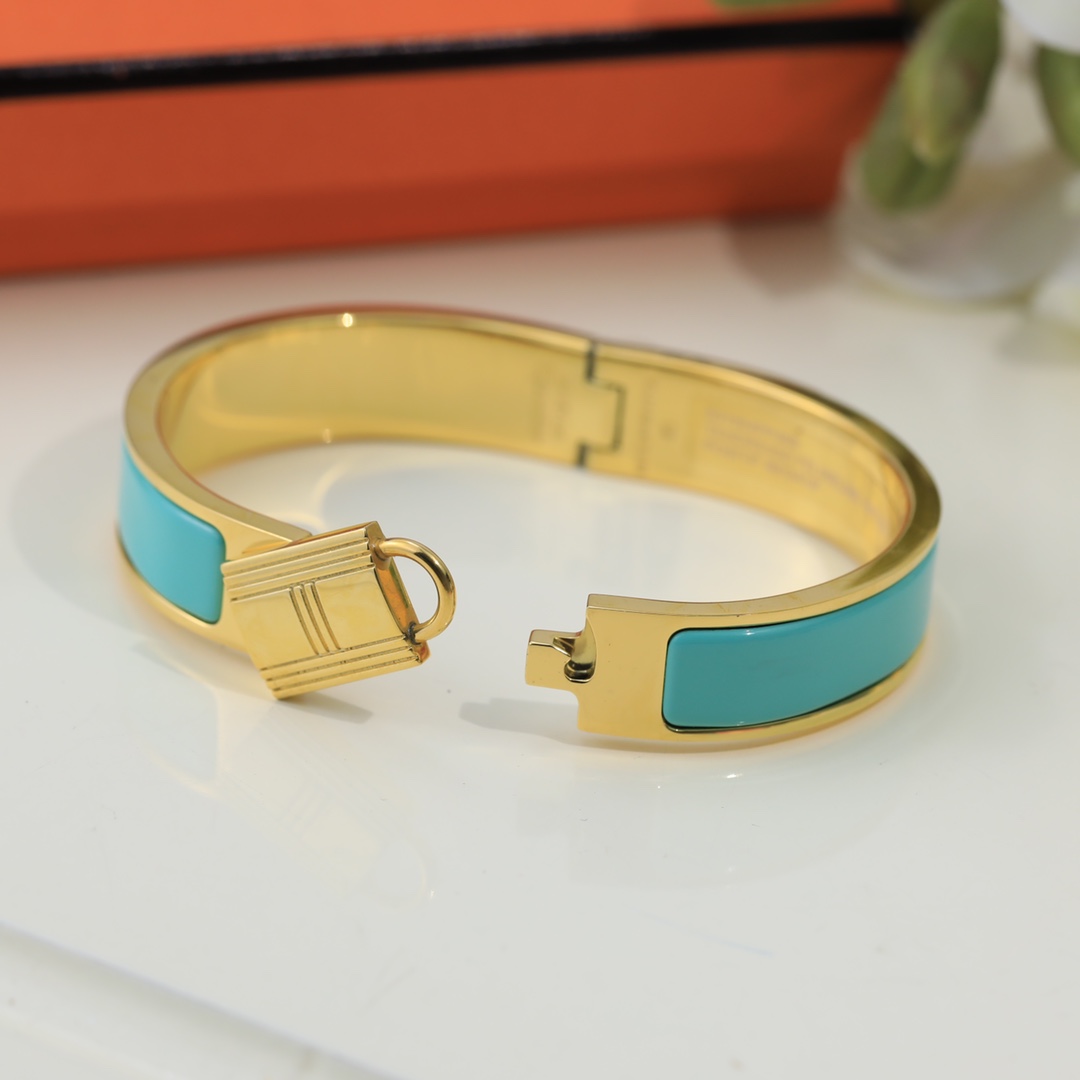 Hermes bracelet