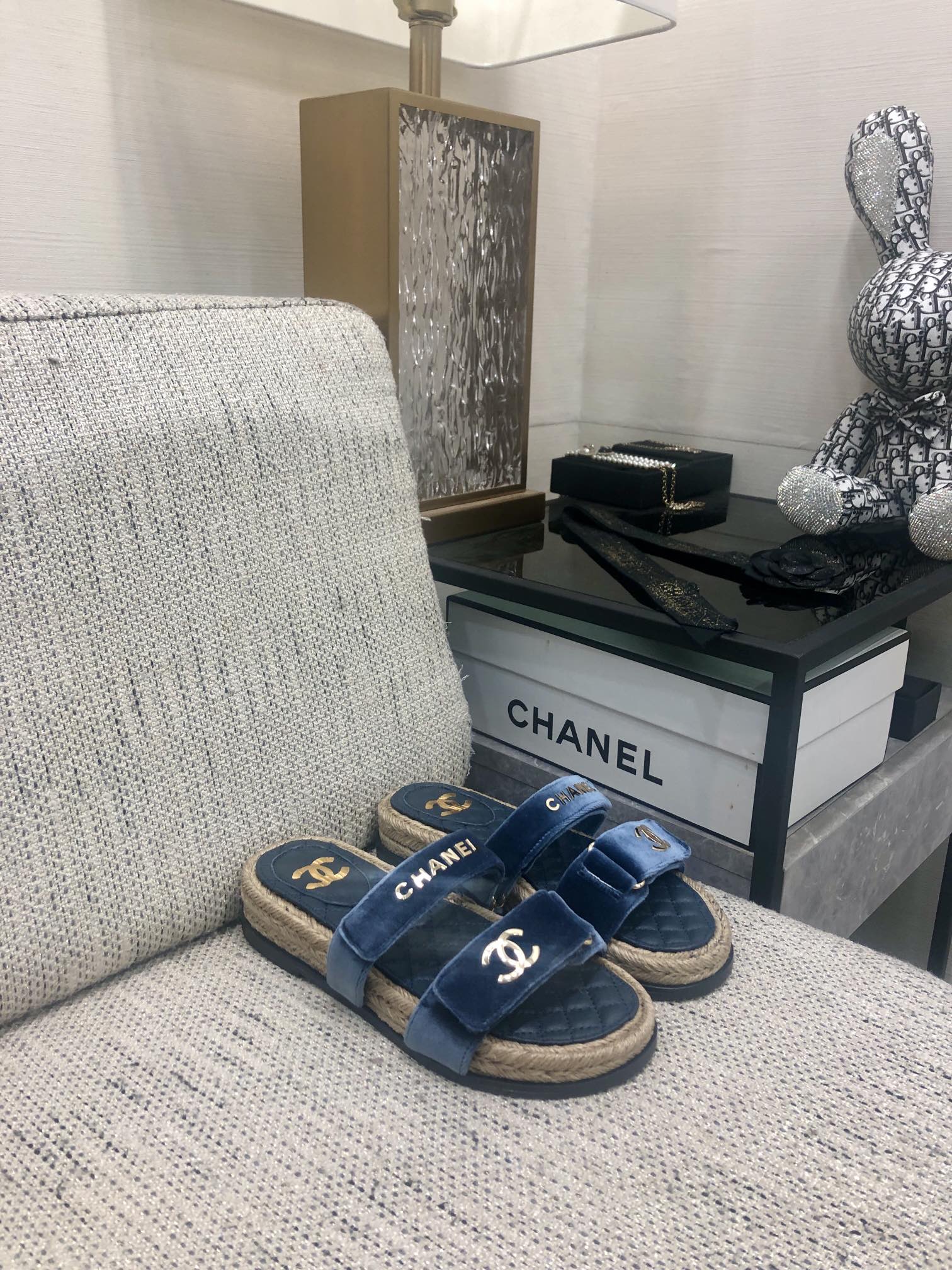 CHANEL 2023 spring and summer latest woven velcro slippers Italy imported multi-layer leather outsole