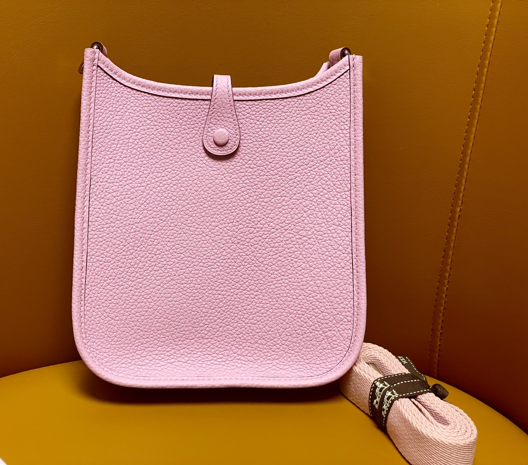 Mini Evelyn pink tc leather silver buckle