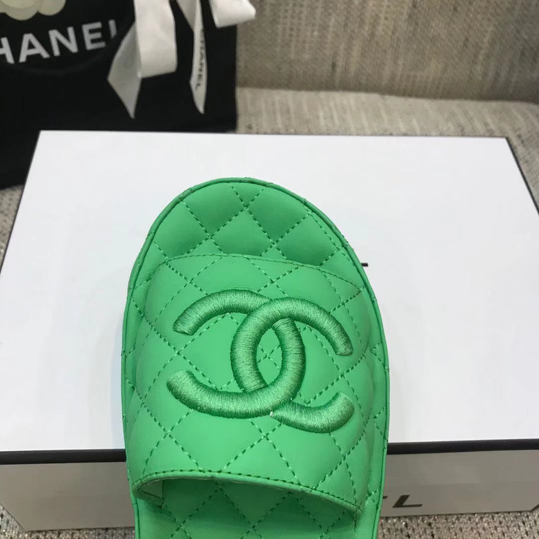 CHANEL 2022 early spring latest honey slippers fashion versatile series imported sheepskin cushioned feet