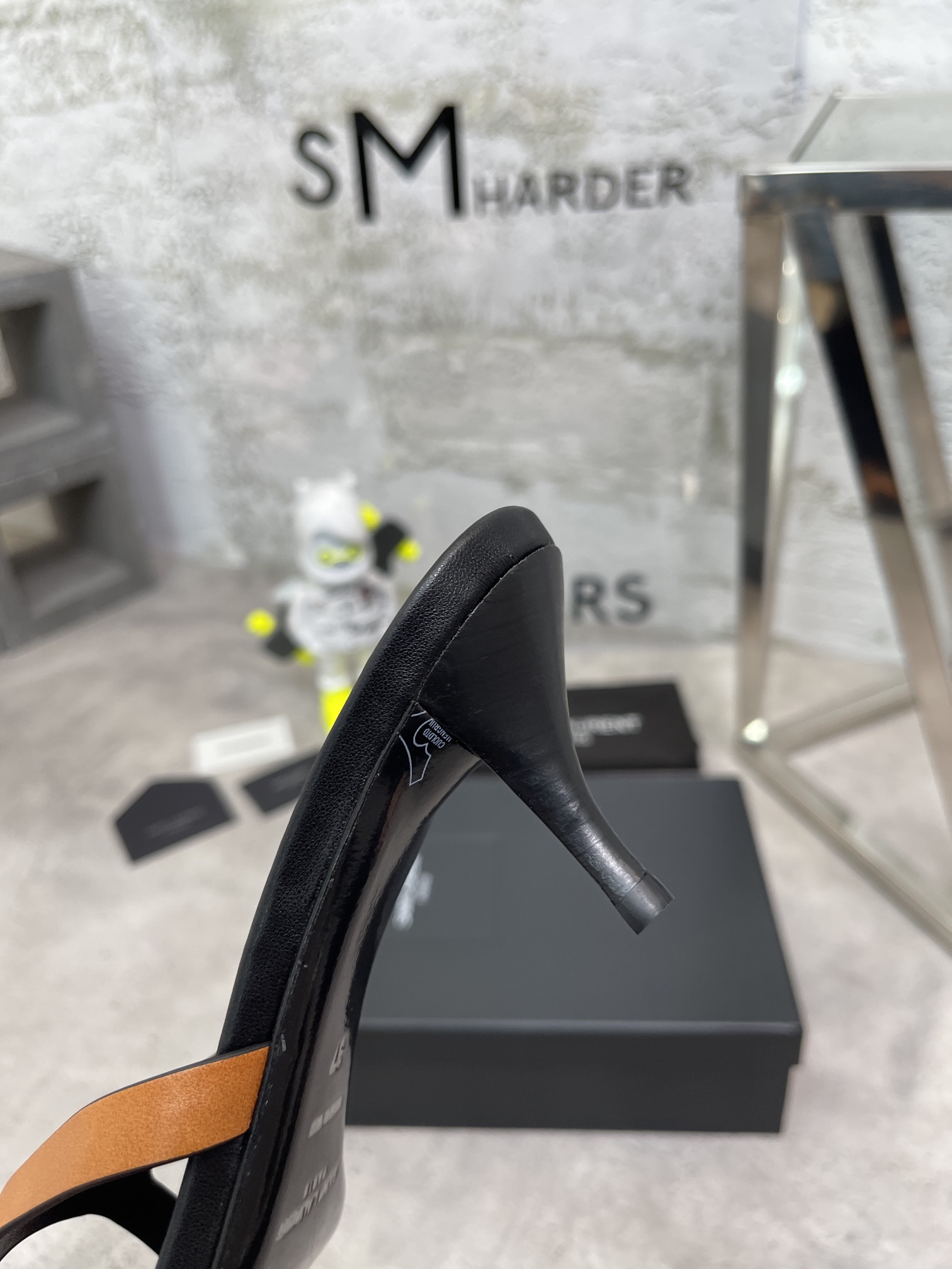𝙎𝙖𝙞𝙣𝙩 𝙇𝙖𝙪𝙧𝙚𝙣𝙩 | 𝟐𝟎𝟐𝟐/𝐒𝐒 𝐧𝐞𝐰 YSL｜Early spring hot ysl high heel slippers Italian leather bottom