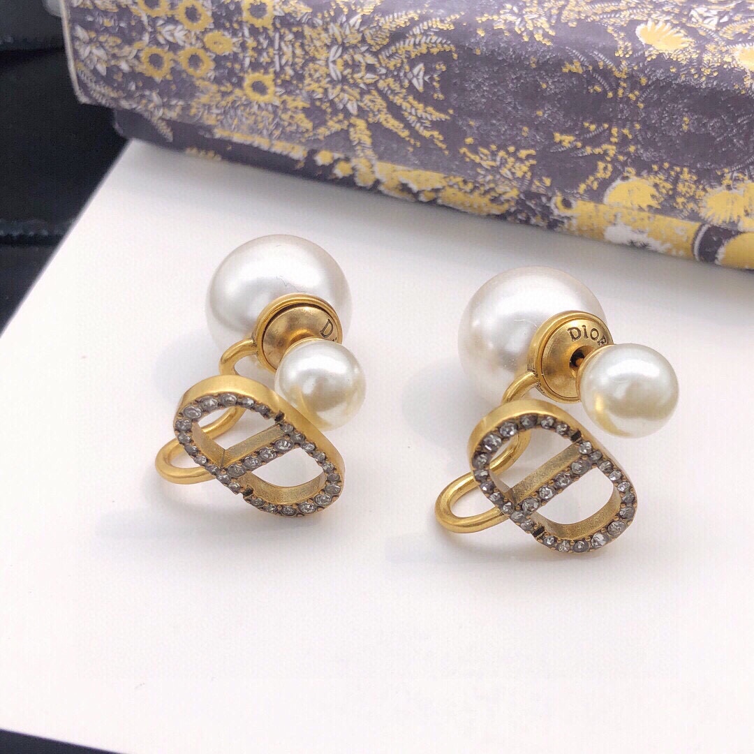 Dior stud earrings