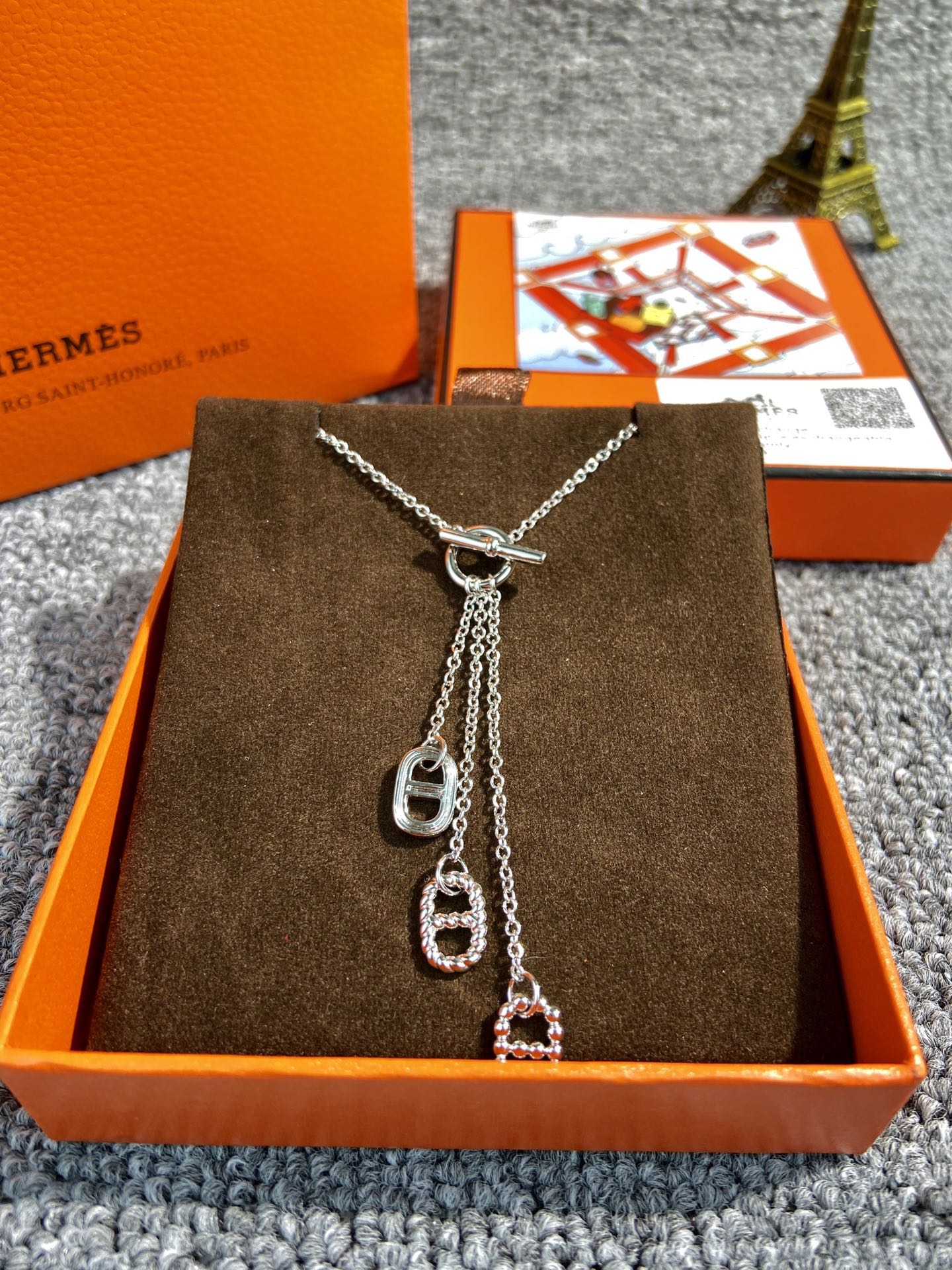 Hermes necklace