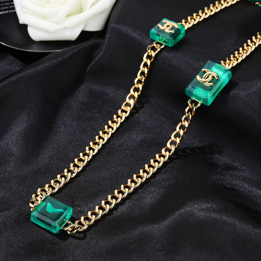 CHANEL🇫🇷Xiaoxiang new necklace sweater chain