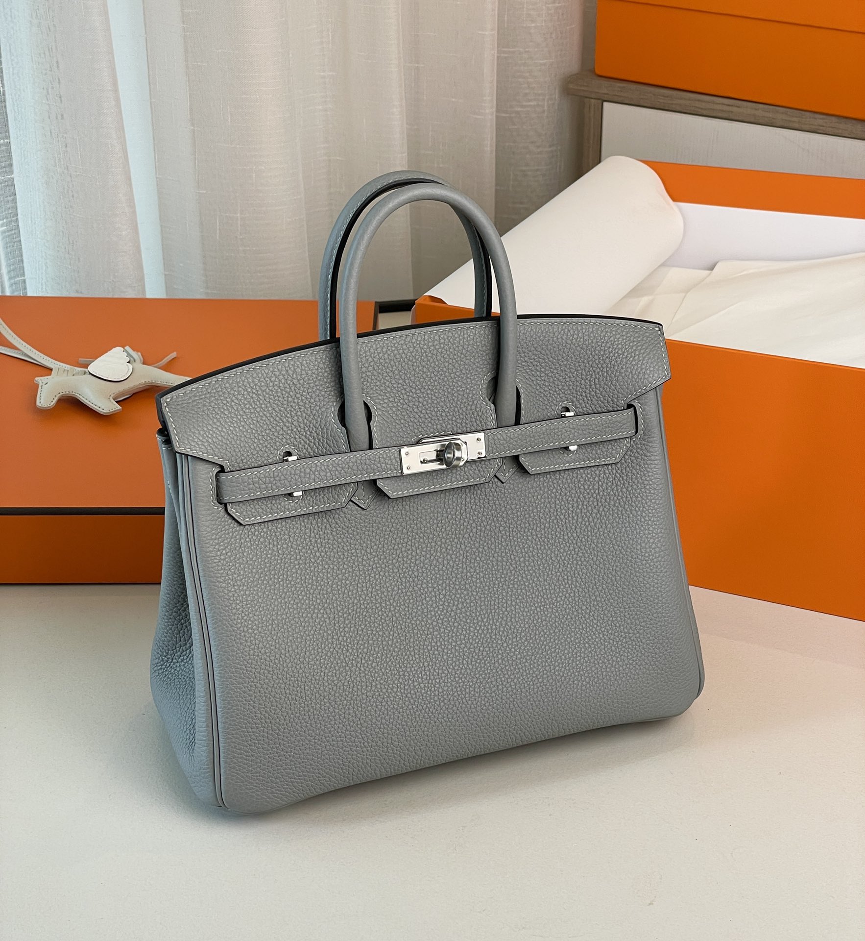 Birkin25 Seagull Grey Togo Skin Silver Buckle