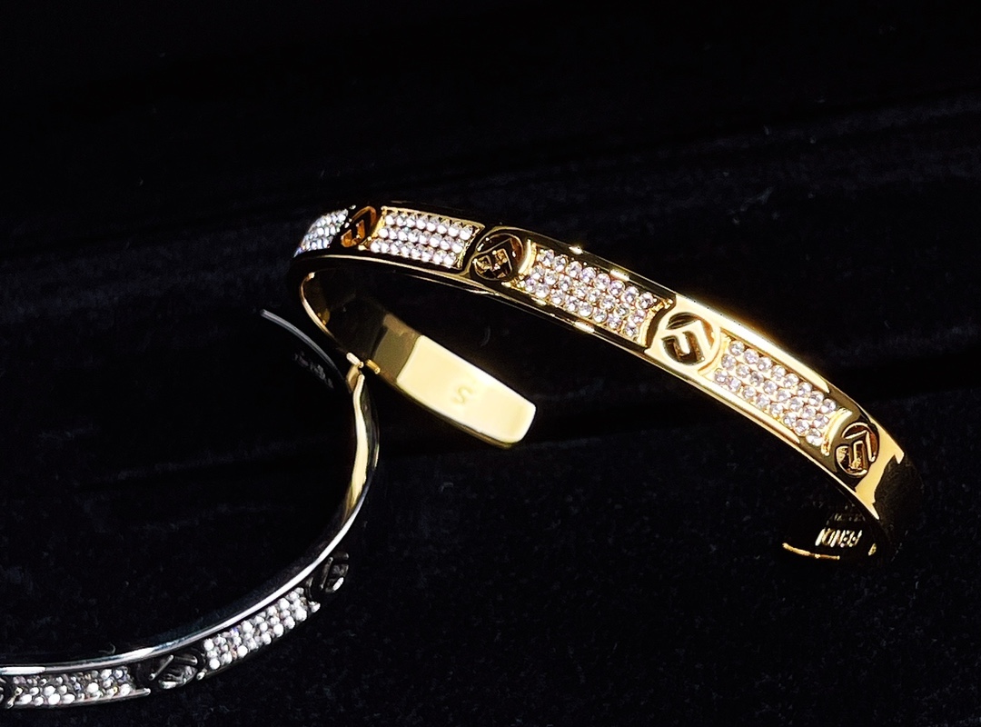 Fendi bracelet