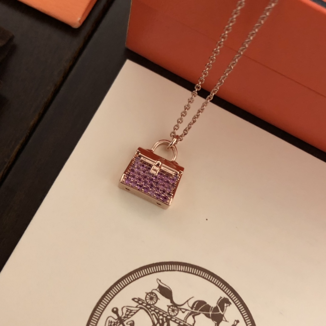 Hermes necklace