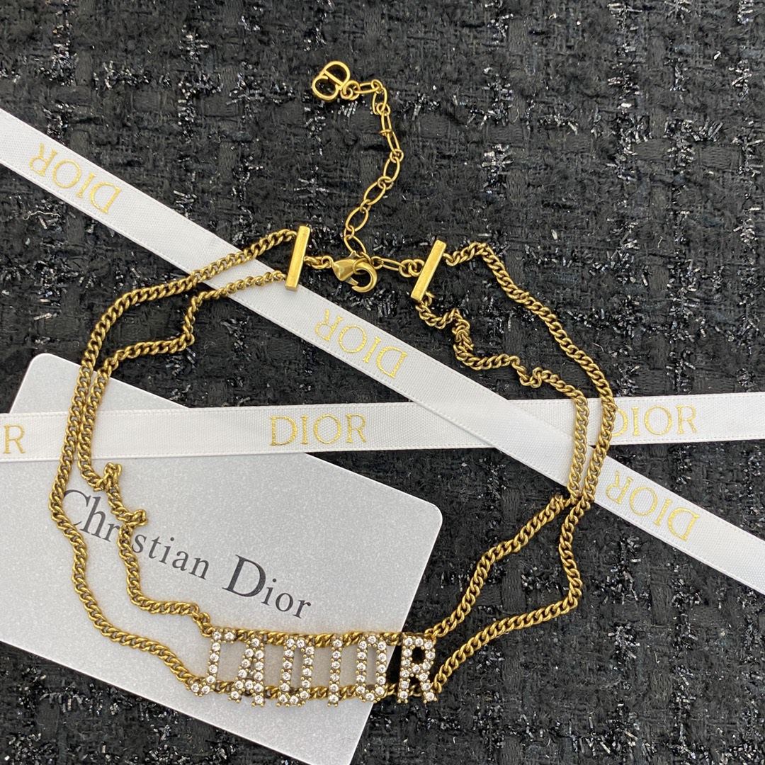 Dior necklace