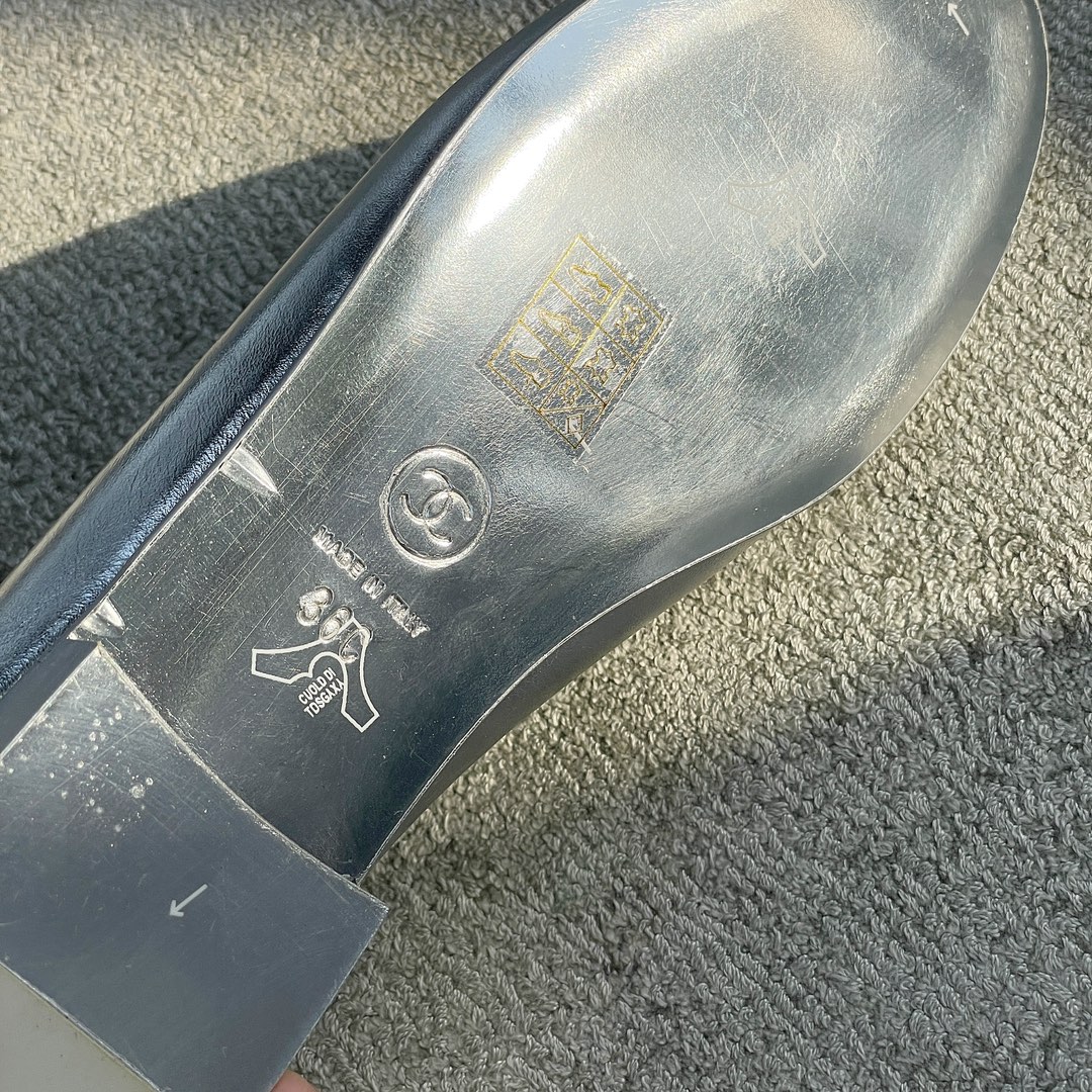 CHANEL classic ballet shoes the version is very positive classic models do not have to worry about the version