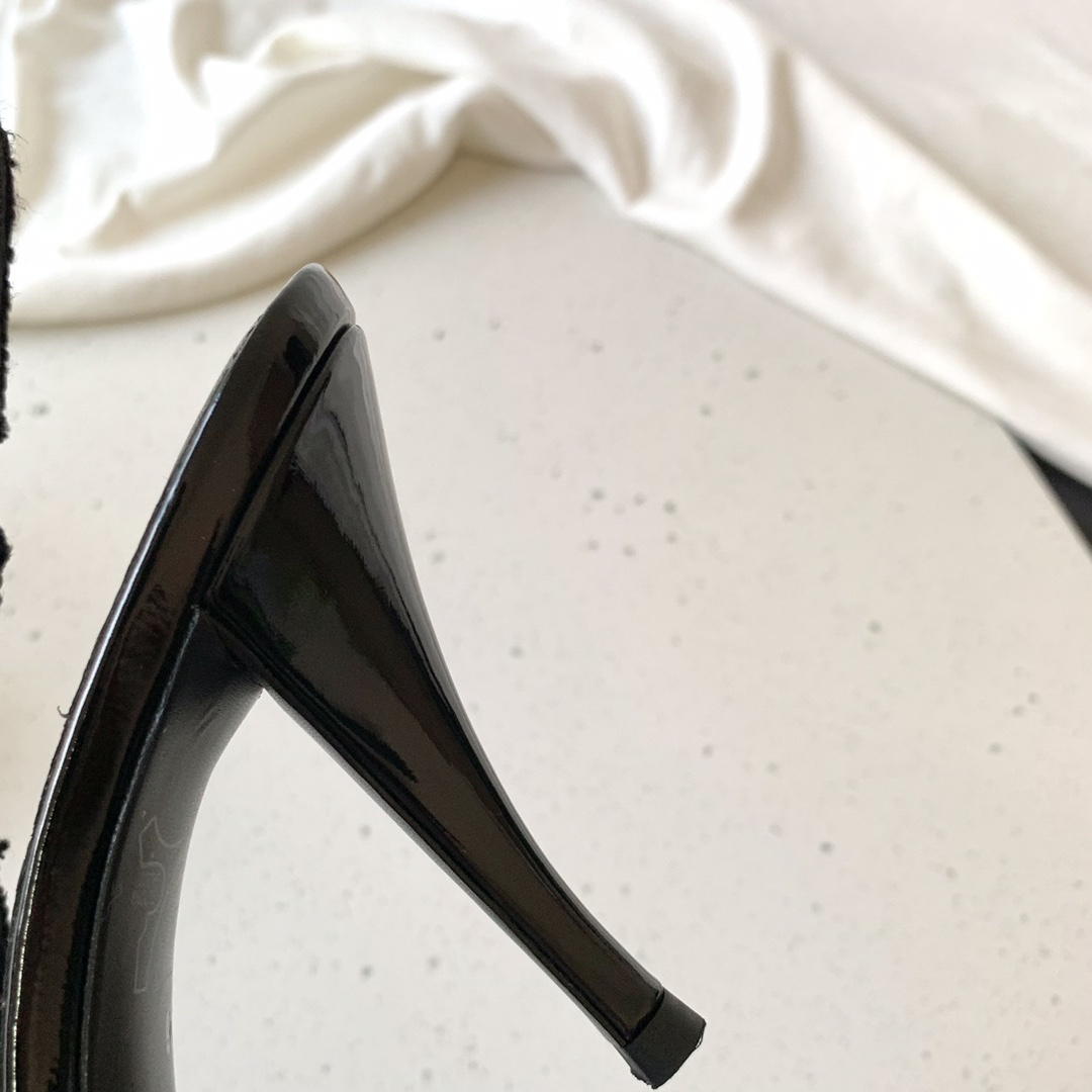 𝙎𝙖𝙞𝙣𝙩 𝙇𝙖𝙪𝙧𝙚𝙣𝙩 | 𝟐𝟎𝟐𝟏/𝐒𝐒 𝐧𝐞𝐰 YSL｜Saint Laurent 2022 early spring hot YSL absolute absolute sub metal chain high heels