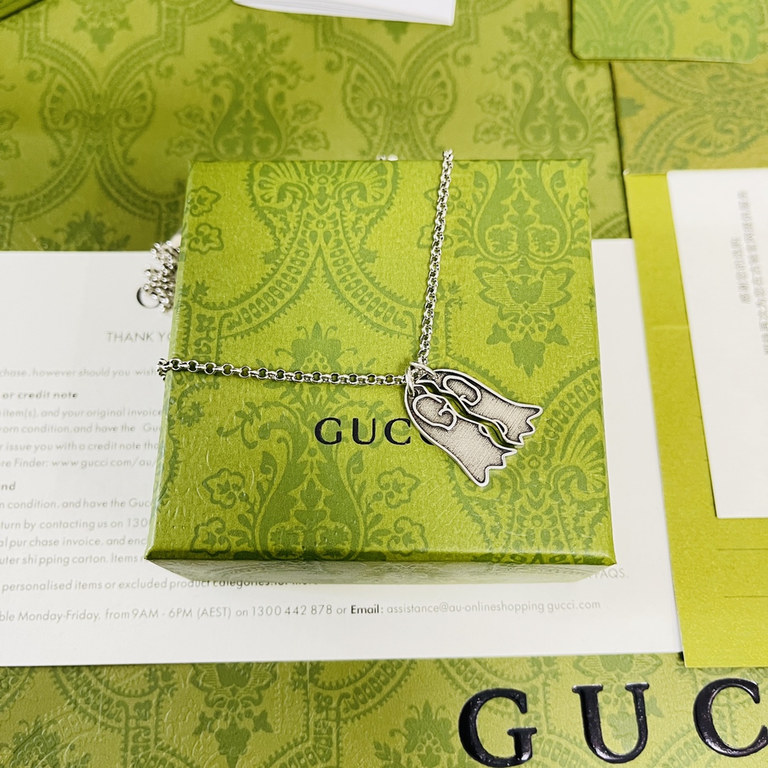 𝐆𝐮𝐜𝐜𝐢 Double G tag necklace