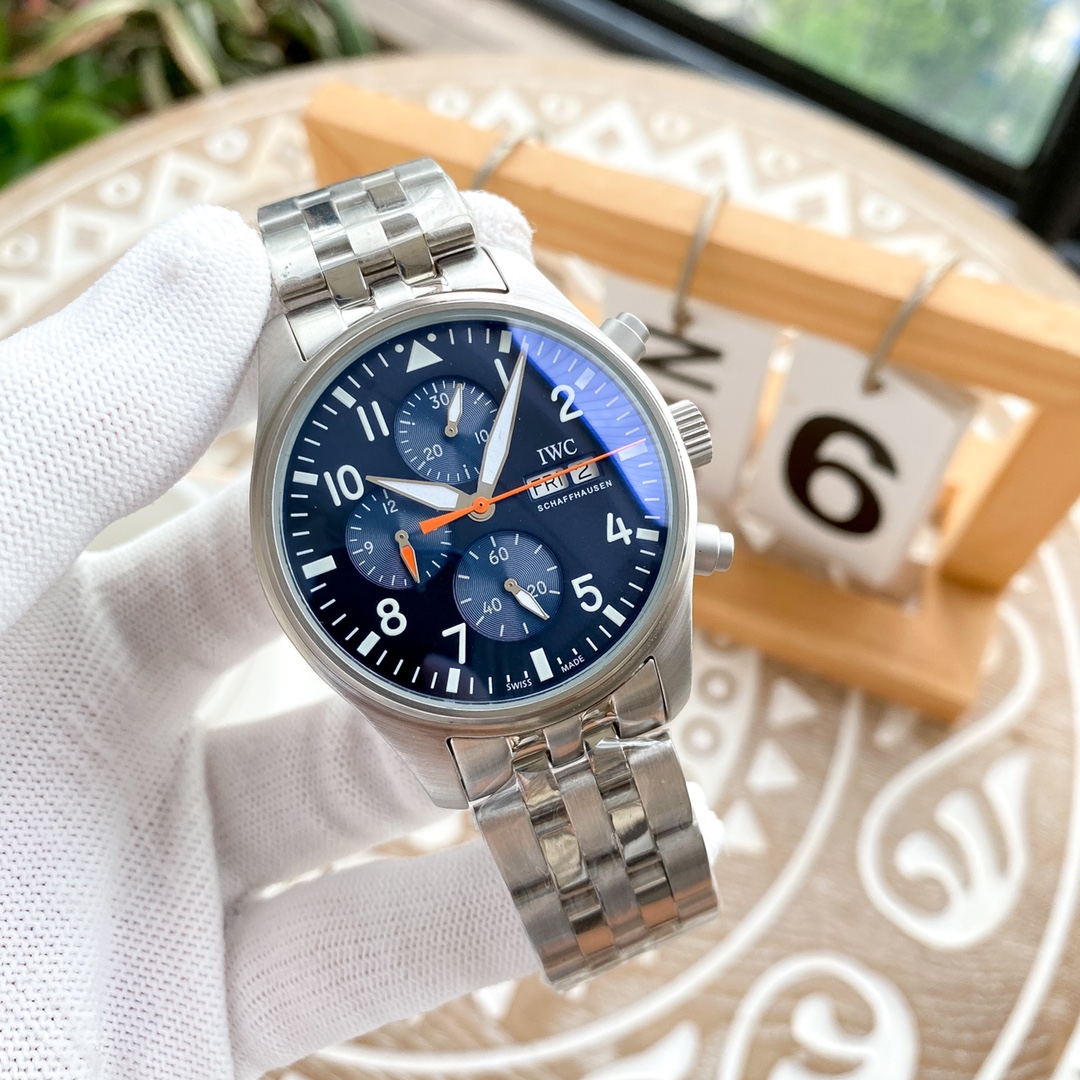 IWC- Pilot's Watch Chronograph 