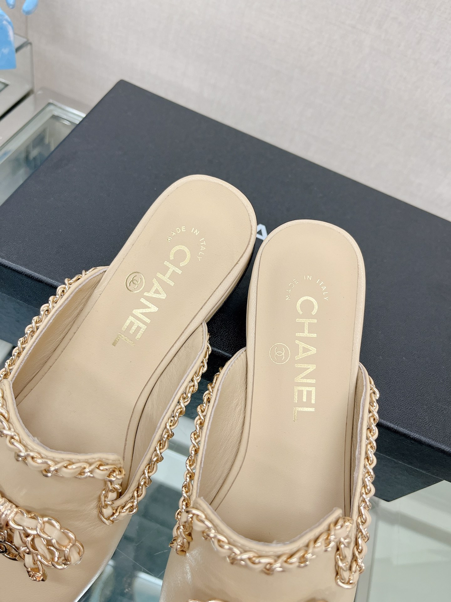 CHANEL 23Ss new chain bow half dragging mule shoes imported lambskin