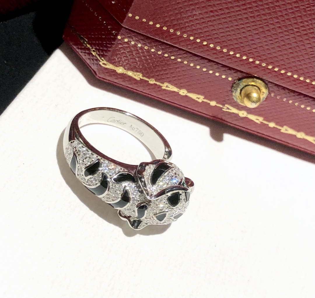 Cartier ring