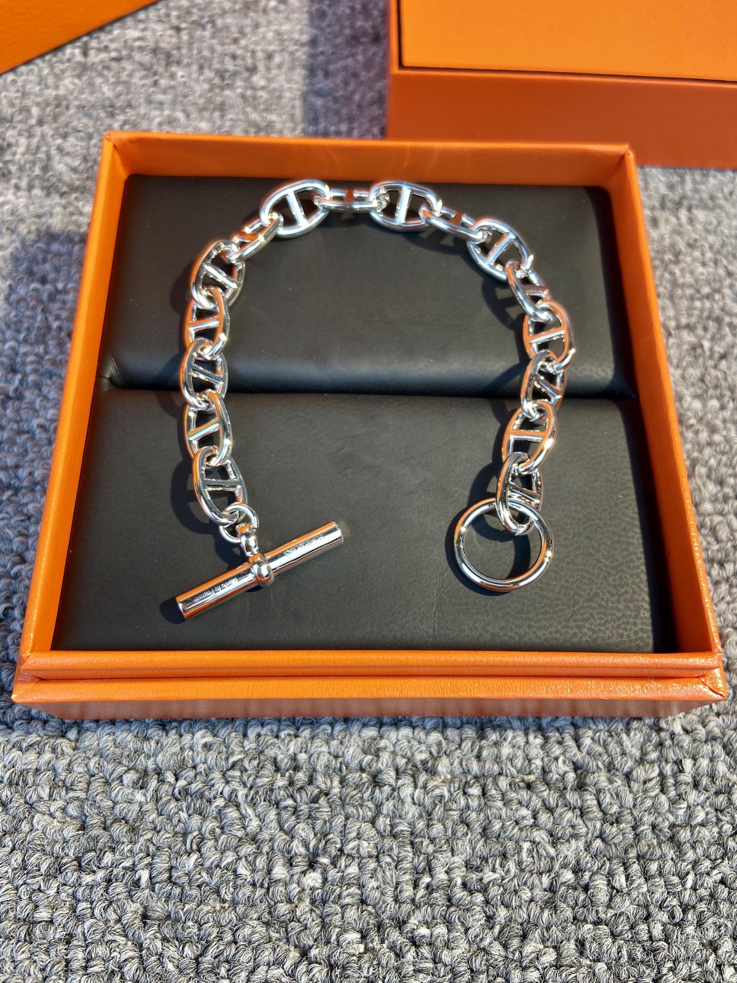 Hermes necklace