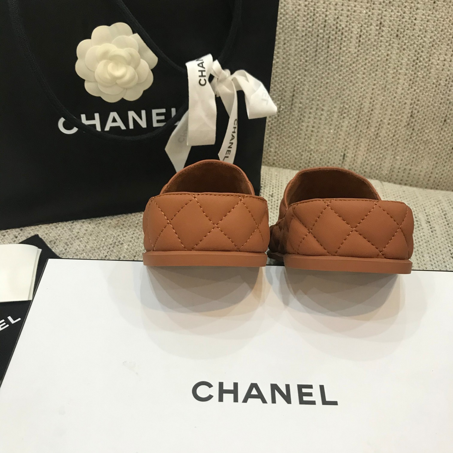 CHANEL 2022 early spring latest honey slippers fashion versatile series imported sheepskin cushioned feet