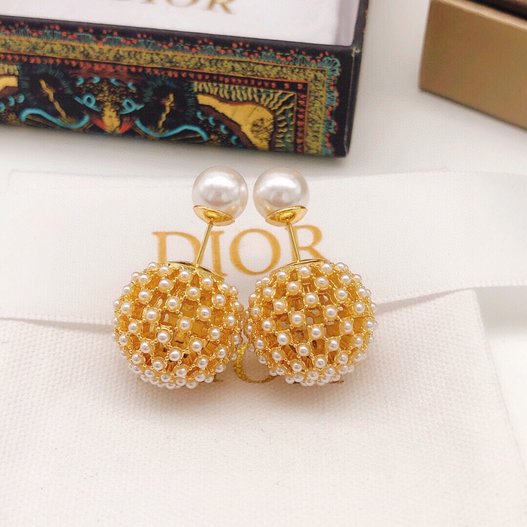 Dior stud earrings