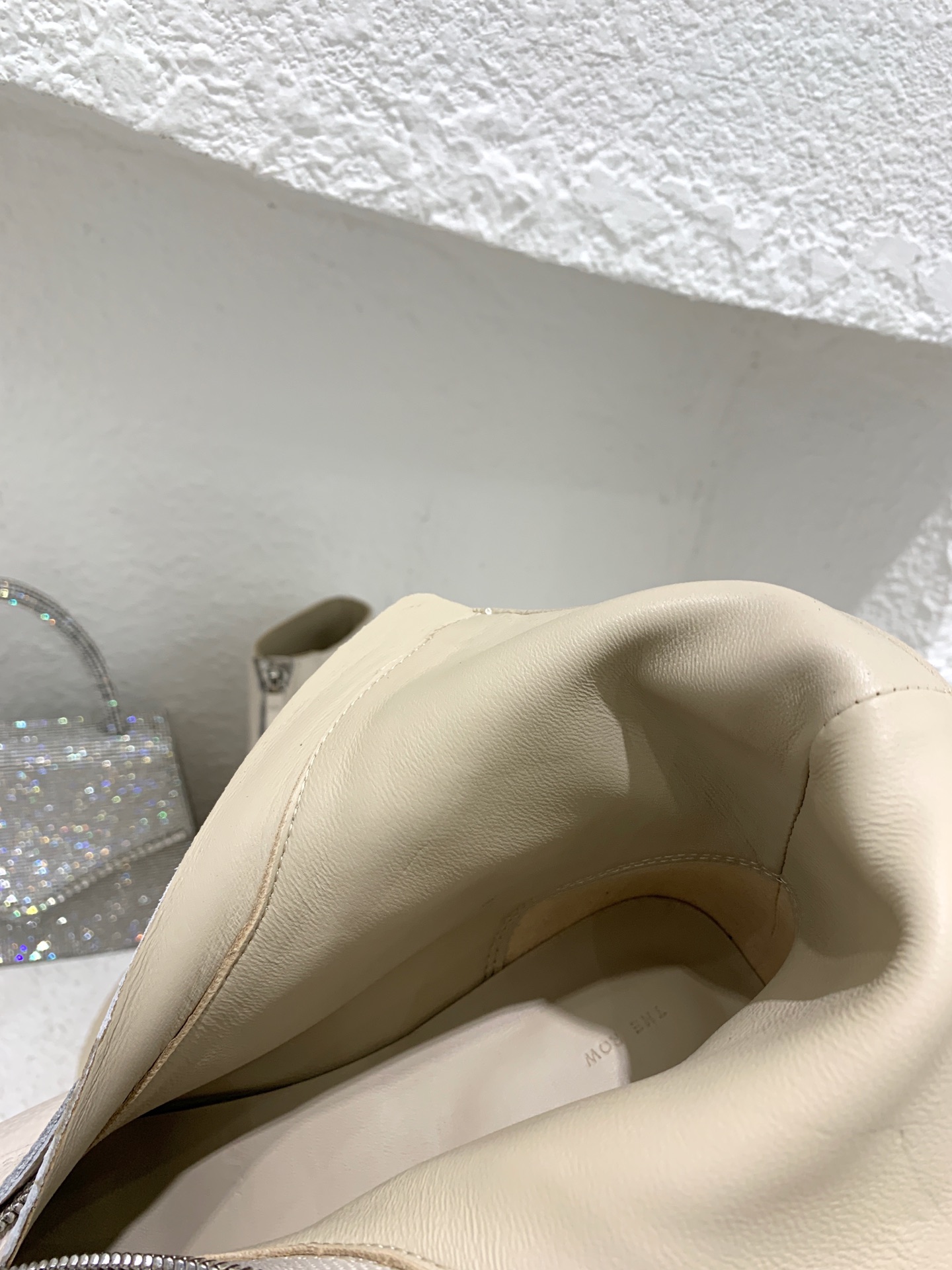 THE ROW · 𝟐𝟎𝟐𝟎 New autumn and winter products, top version ✔️ It's not too late, the original outsole