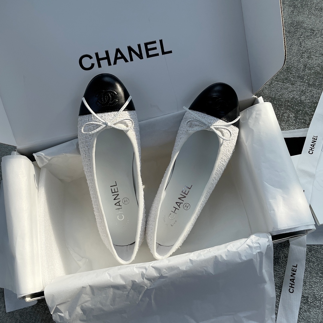 CHANEL classic ballet shoes the version is very positive classic models do not have to worry about the version