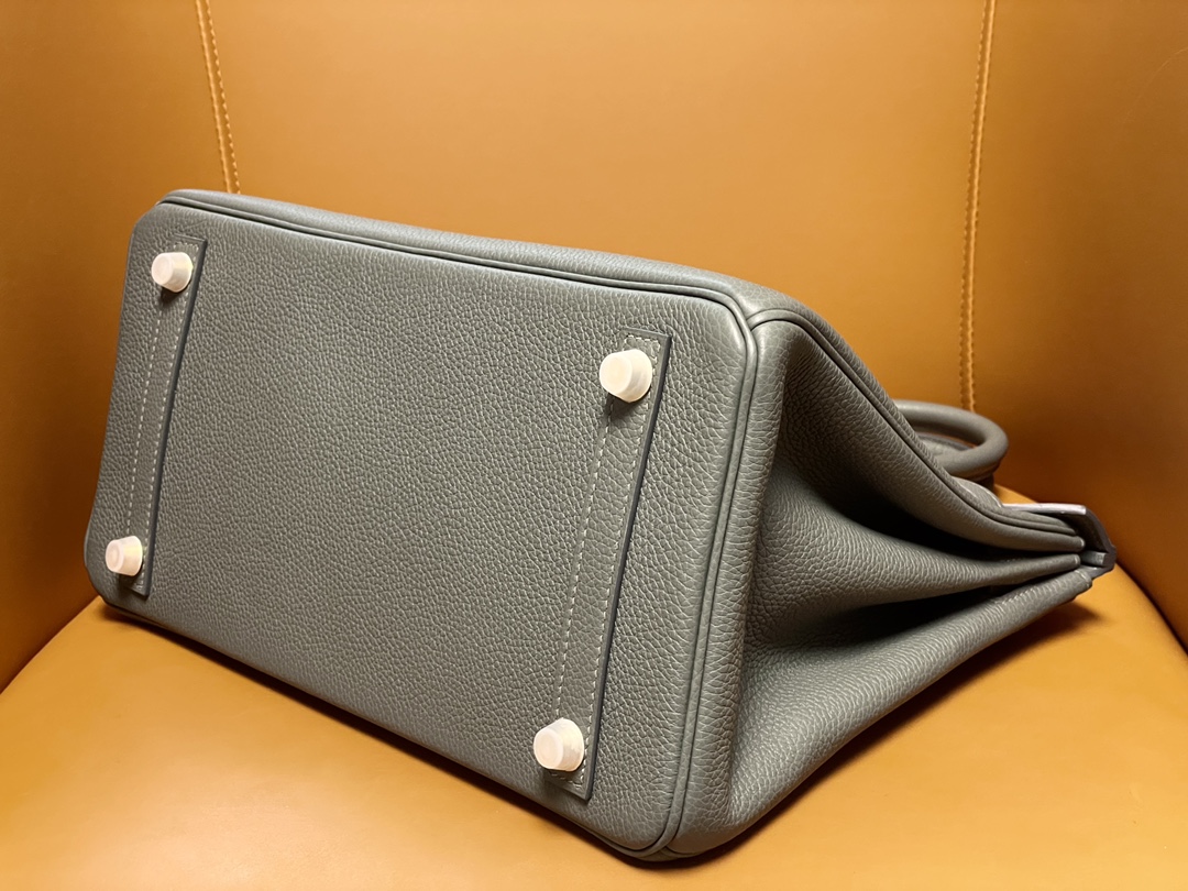 Birkin30 Almond Green Togo Gold Button