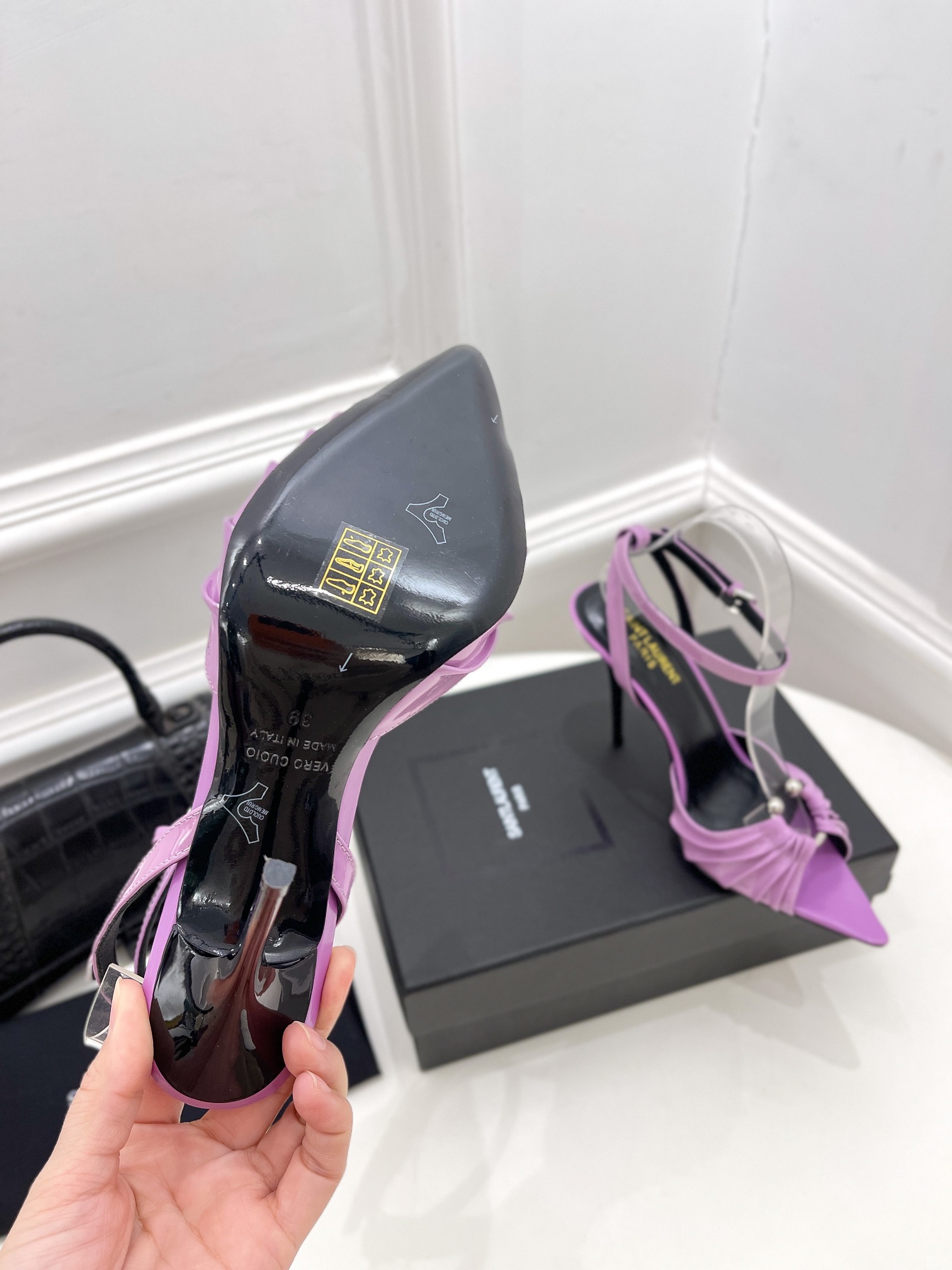 𝙎𝙖𝙞𝙣𝙩 𝙇𝙖𝙪𝙧𝙚𝙣𝙩 | 𝟐𝟎𝟐𝟏/𝐒𝐒 𝐧𝐞𝐰 YSL｜Roland 2022/fw early spring new baked high heels