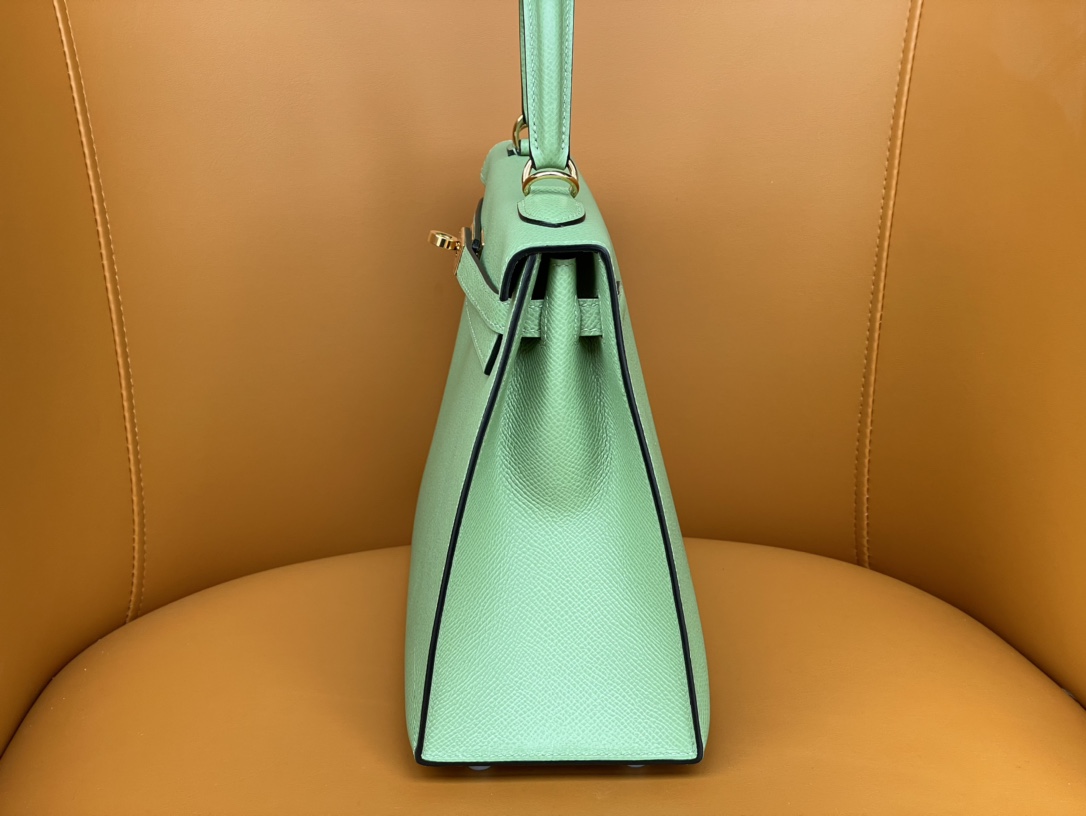 Kelly25 epsom 3i avocado green gold buckle