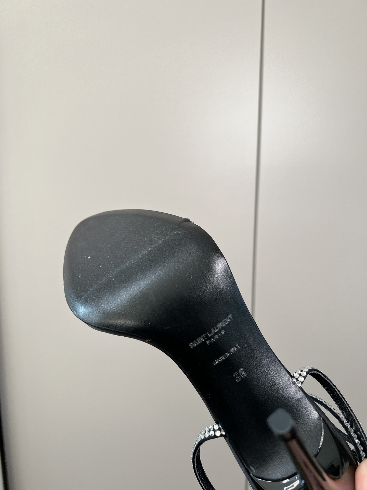 𝙎𝙖𝙞𝙣𝙩 𝙇𝙖𝙪𝙧𝙚𝙣𝙩 | 𝟐𝟎𝟐𝟐/𝐒𝐒 𝐧𝐞𝐰 YSL｜Saint Laurent new rhinestone buckle sandals snakeskin grain cowhide