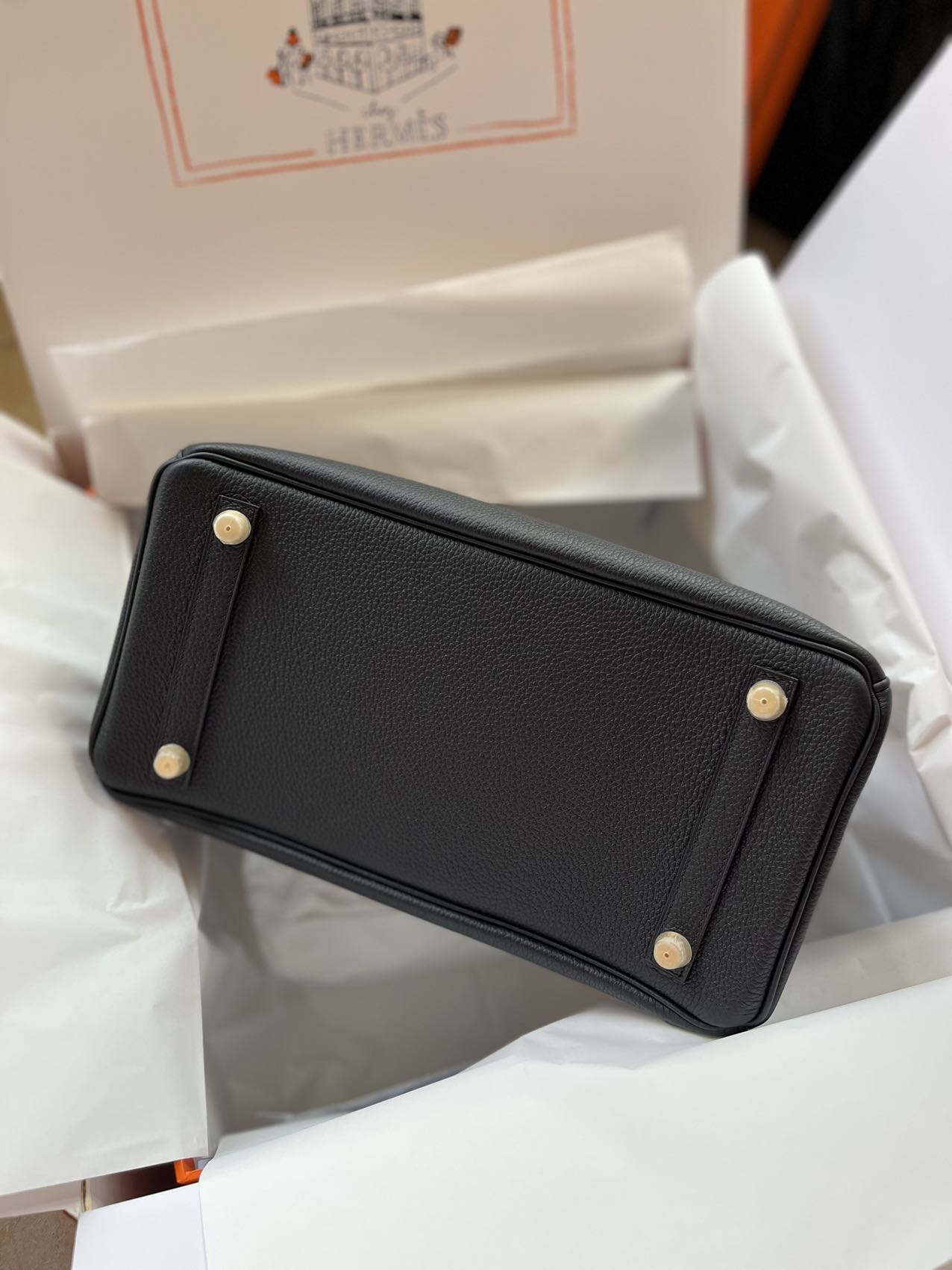 Birkin 30cm black with gold buckle Togo leather Top calfskin Real shooting Quality visible to the naked eye