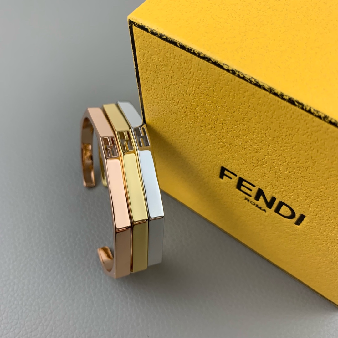 Fendi bracelet