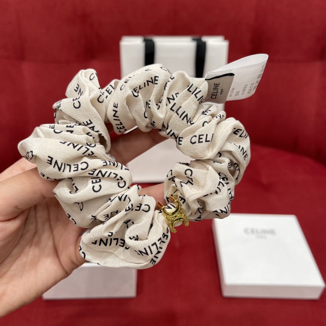 𝐂𝐞𝐥𝐢𝐧𝐞 Bracelet hair tie can be stacked with jewelry 100% mulberry silk