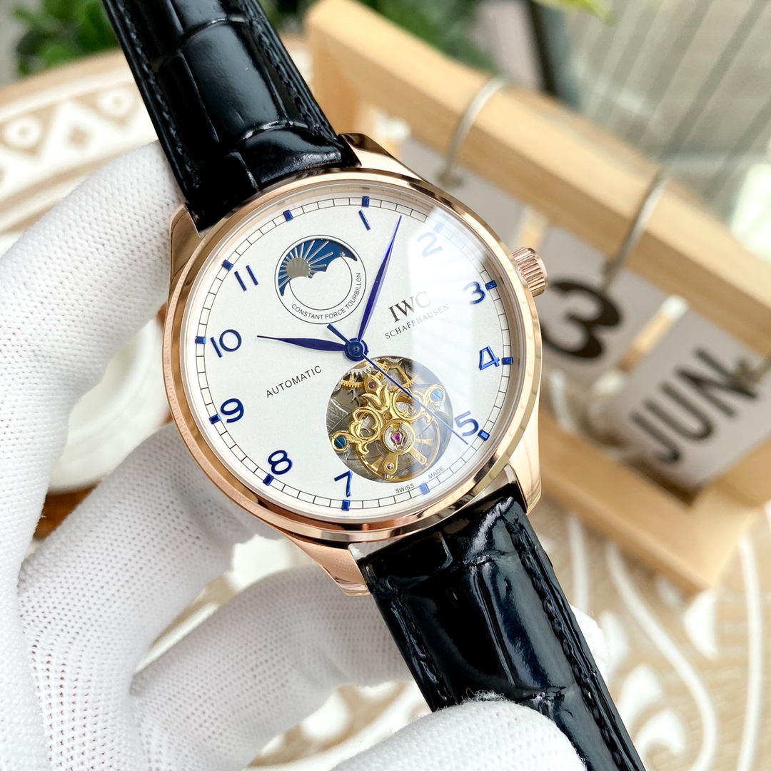 IWC- Fine men's watches Fully automatic mechanical movement, top 316 steel case and strap