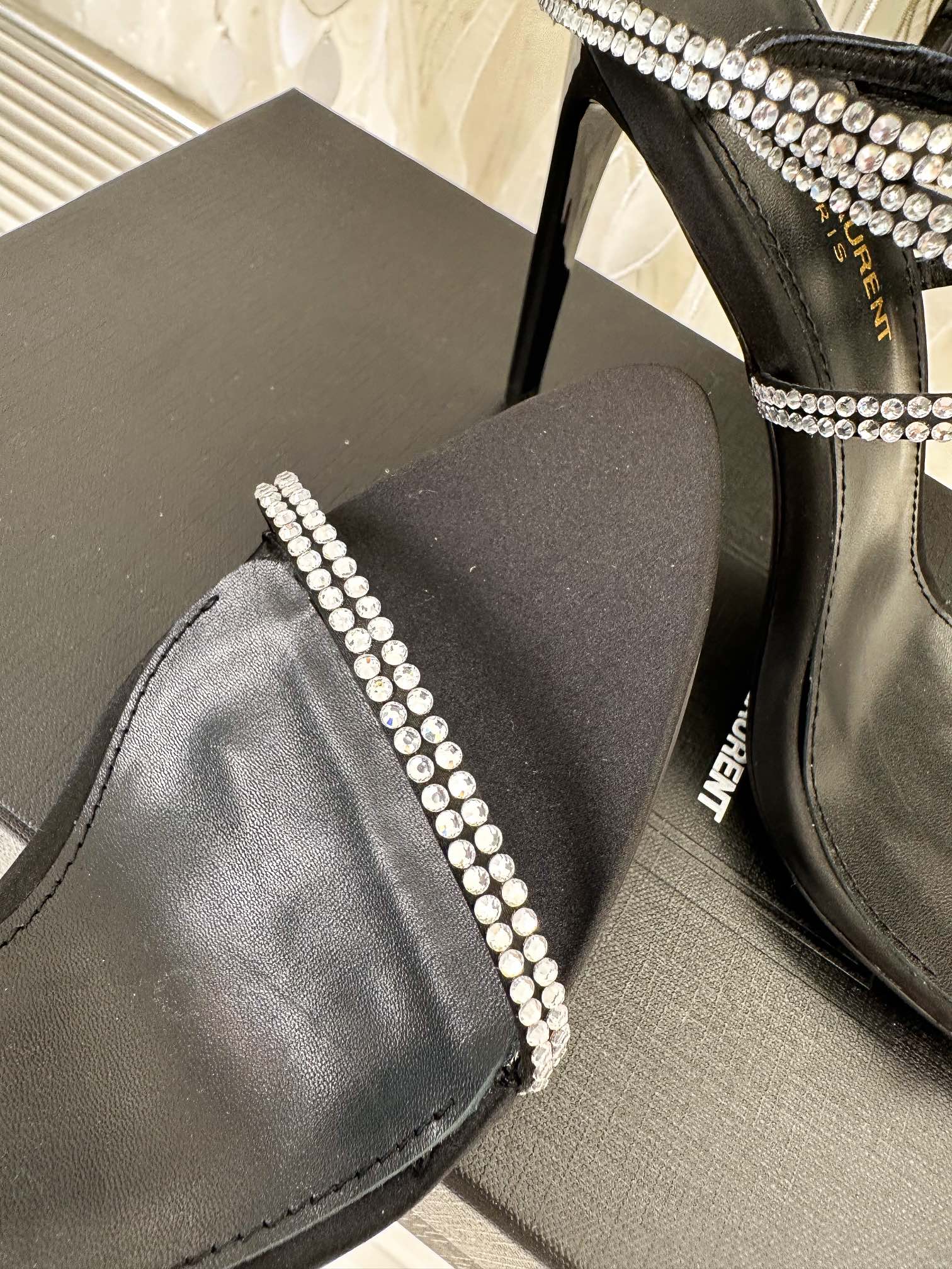 𝙎𝙖𝙞𝙣𝙩 𝙇𝙖𝙪𝙧𝙚𝙣𝙩 | 𝟐𝟎𝟐𝟑/𝐒𝐒 𝐧𝐞𝐰 YSL｜23s new high heel sandals Italian leather outsole