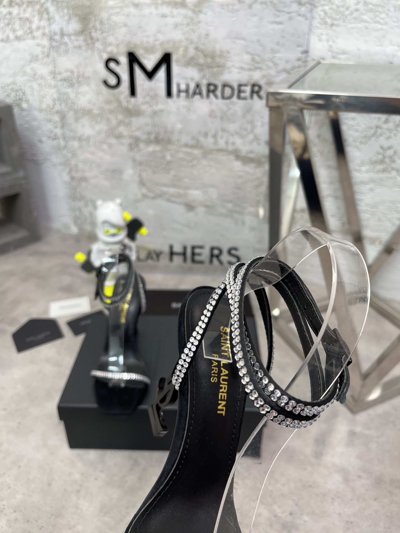 𝙎𝙖𝙞𝙣𝙩 𝙇𝙖𝙪𝙧𝙚𝙣𝙩 | 𝟐𝟎𝟐𝟐/𝐒𝐒 𝐧𝐞𝐰 YSL｜Early spring hot ysl high heel strappy sandals Italian leather sole