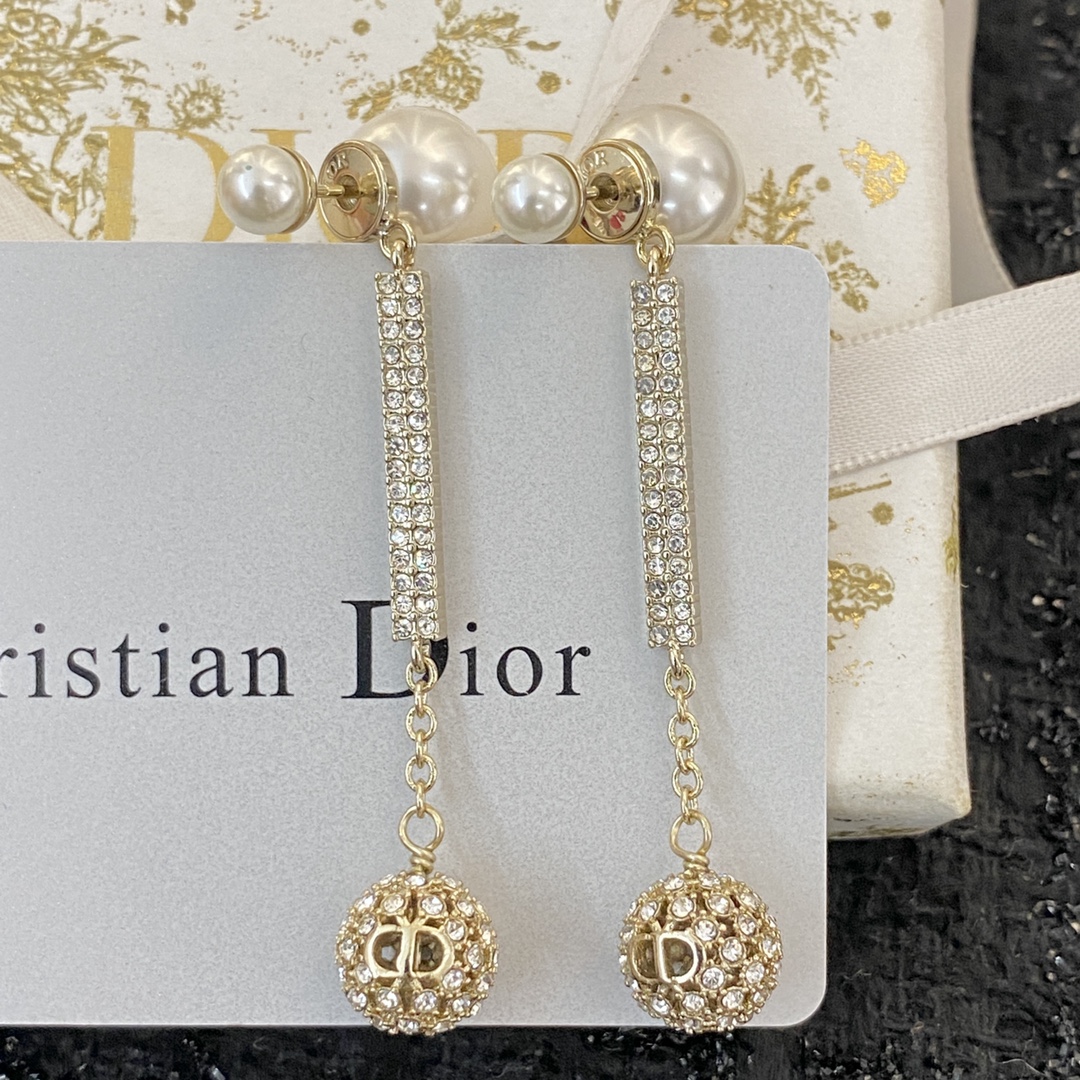 Dior stud earrings